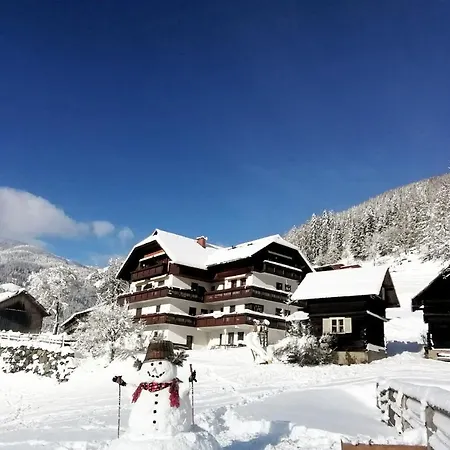 בית חווה Gutzingerhof