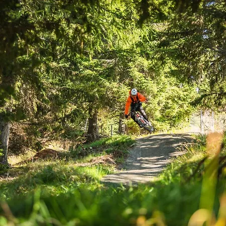 Gutzingerhof * באד קליניקירשהיים