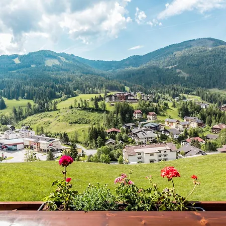 Bauernhof Gutzingerhof Bad Kleinkirchheim