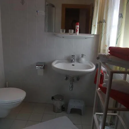Gutzingerhof Фермерский дом