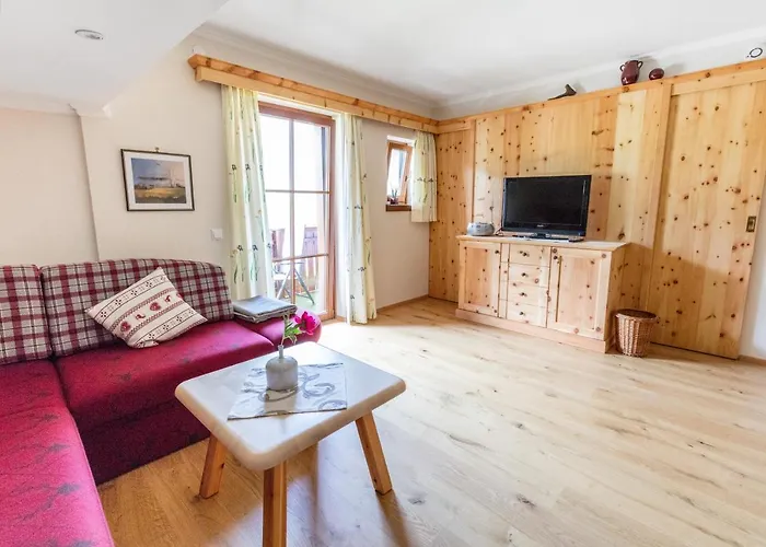 Gutzingerhof Farm stay Bad Kleinkirchheim